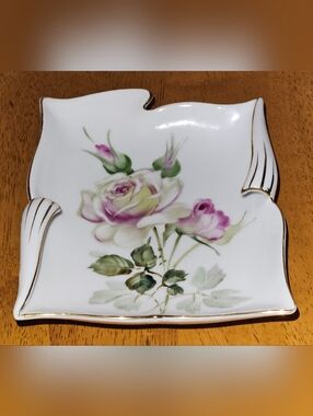 Unique Vintage Andrea Porcelain Folded Rose Dish Pink Floral Design D-38